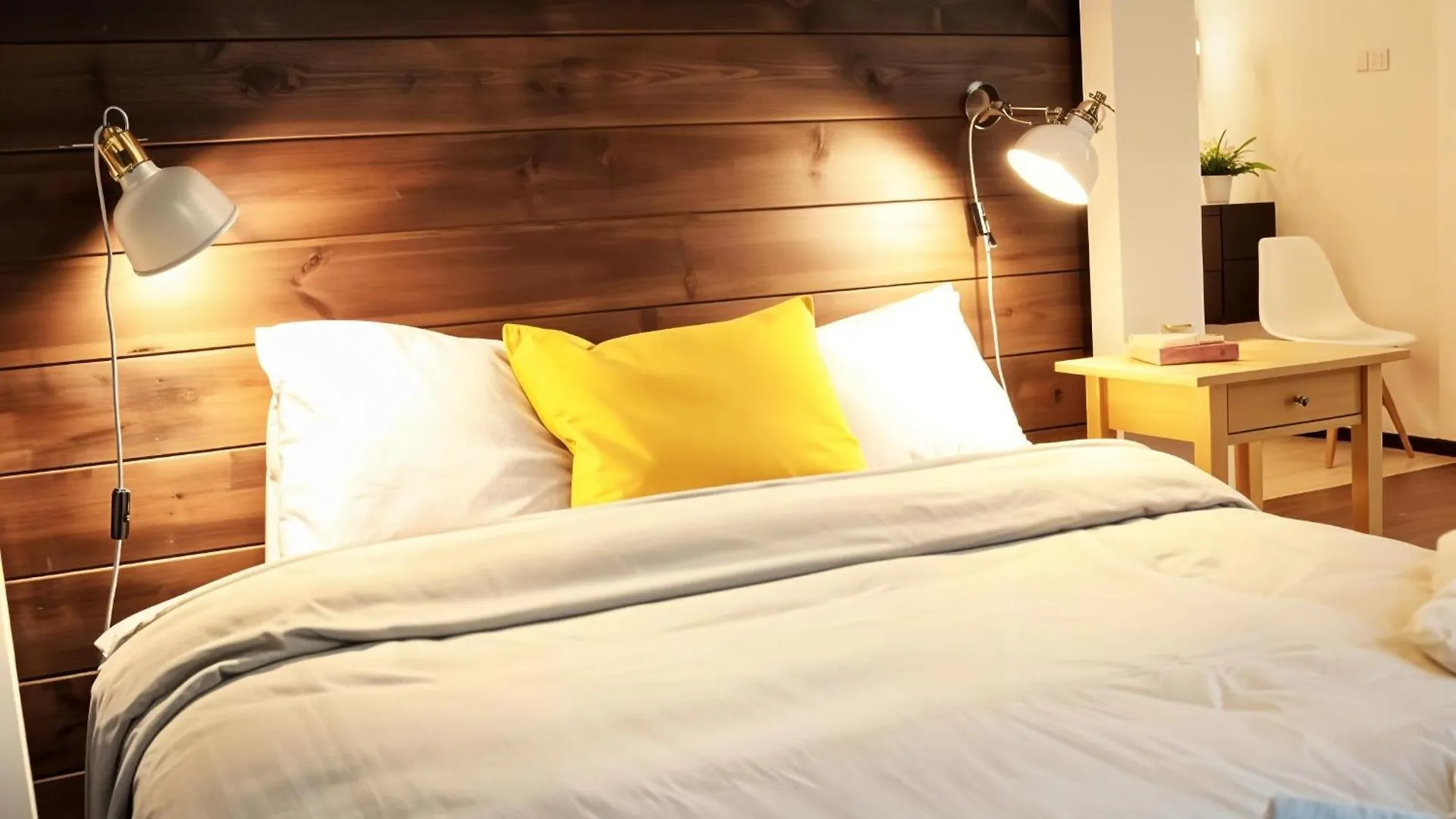 Cracow Copernican Apartment #1 - Old Town Krakow